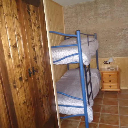 Columbaira *